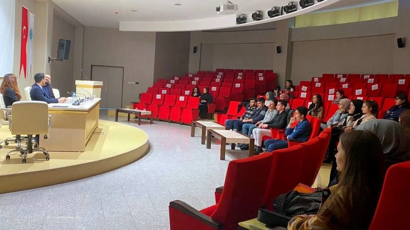 Üniversitede “Hukuk ve Avukatlık Mesleği