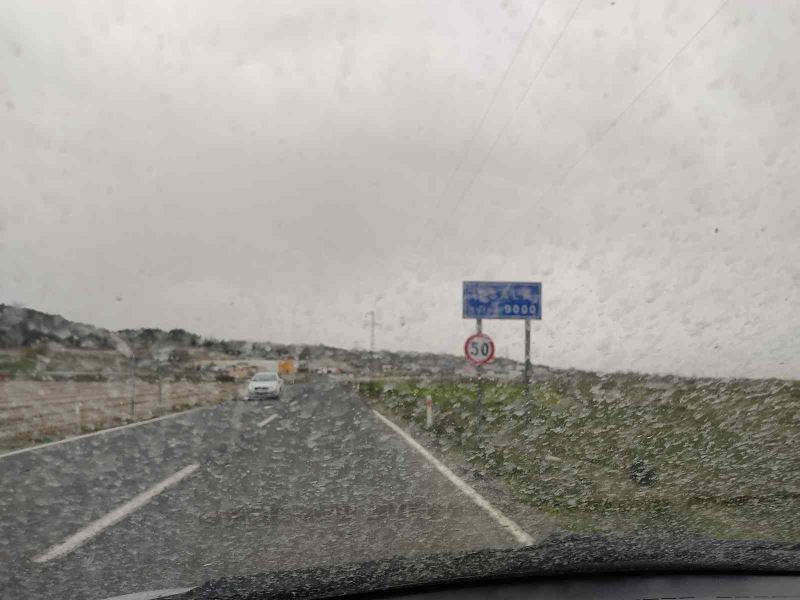 Edirne’yi fırtınadan sonra çamur yağışı vurdu
