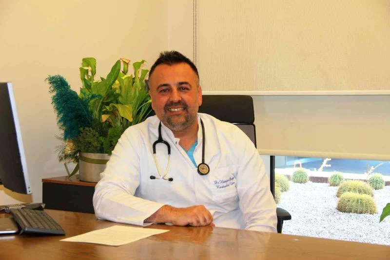 Kardiyoloji Uzmanı Dr. Hüseyin Doğan By pass ve stend taktıran kalp hastalarının günde en az 7 bin adım atmasını önerdi
