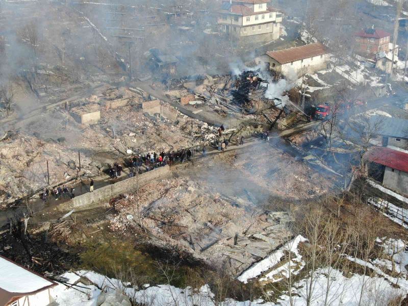 Köy yangınlarının önüne geçilemeyen Kastamonu’da köylülere yangın eğitimi verilecek
