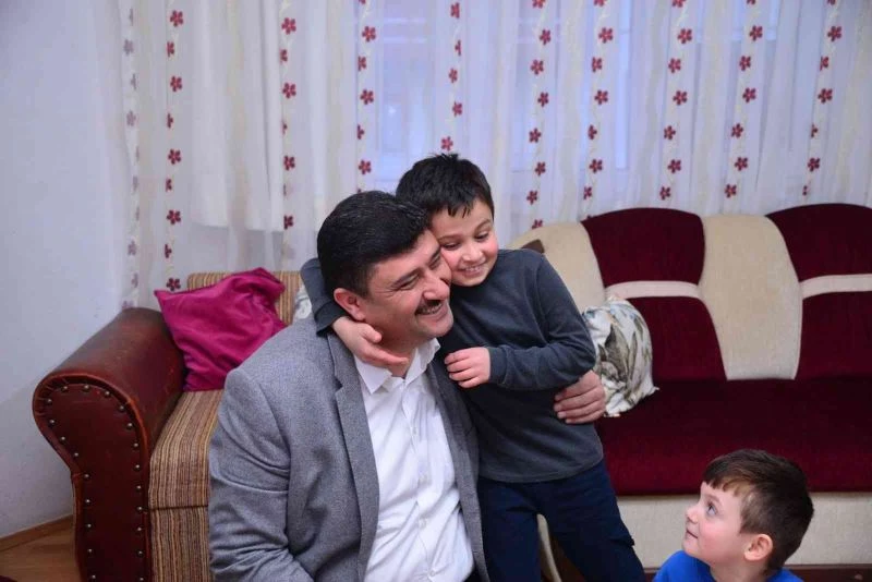 Başkan Oğuz iftarda gönül sofralarına misafir oluyor
