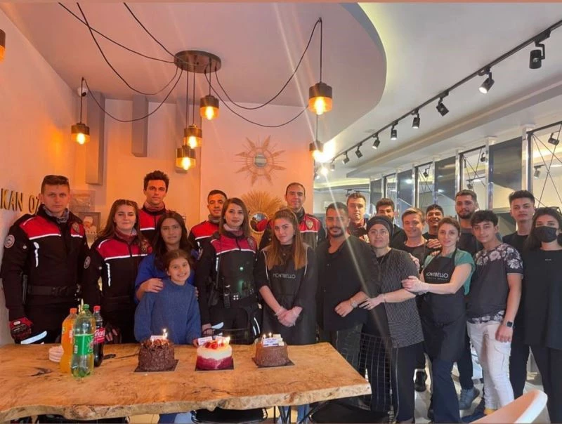 Kavga ihbarına gittiler, sürprizle karşılaştılar
