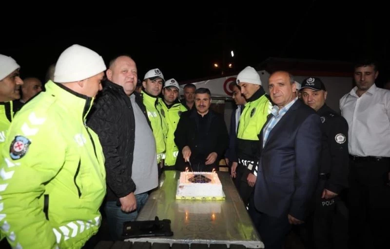 177 yıl pastasını uygulama noktasında kestiler
