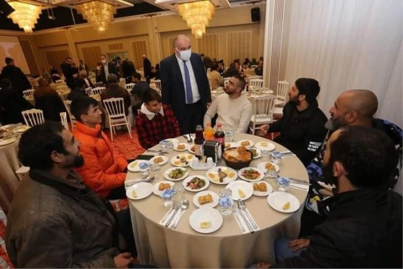 Dünya Romanlar Günü’nde 