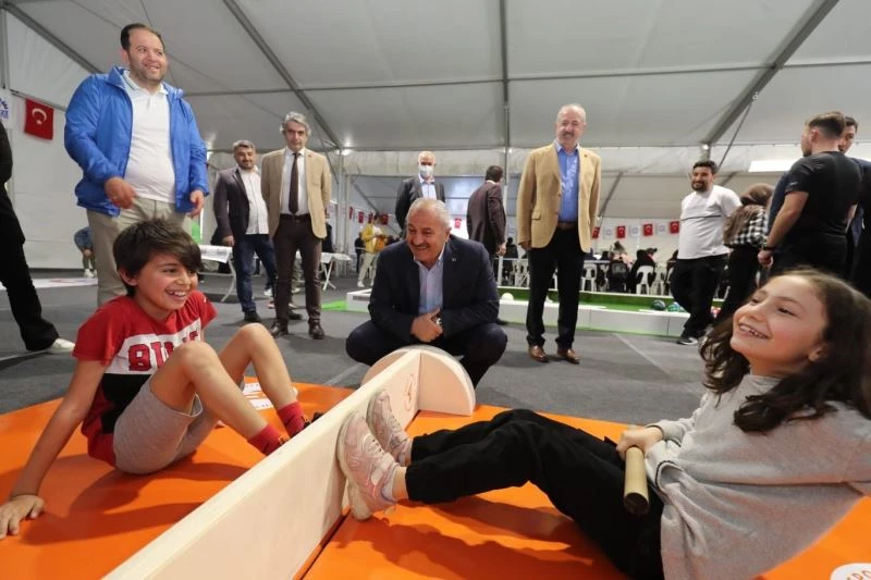 Gebzeli çocuklara özel atölyelerde eğlenceli eğitim
