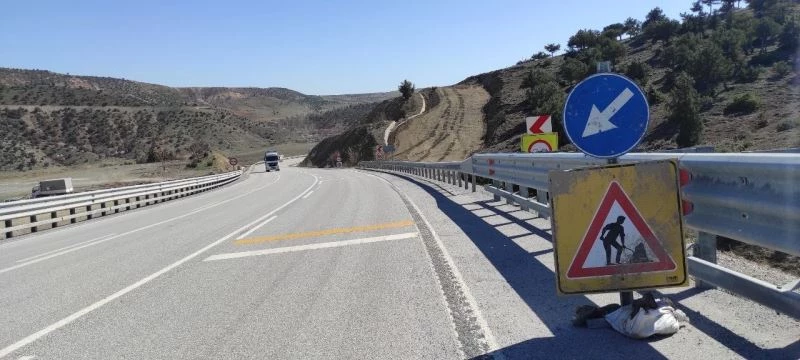 Son 5 yılda 11 kaza ve 16 yaralanmanın olduğu viraj genişletiliyor
