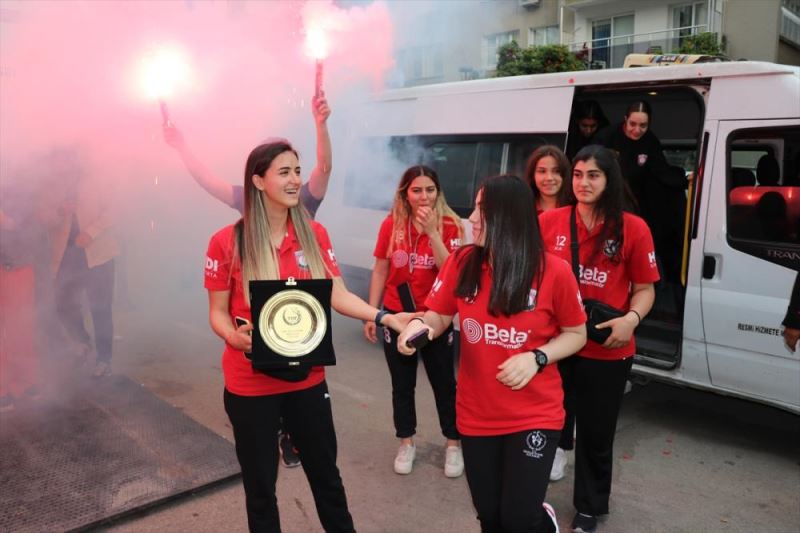 Hentbolda Kadınlar Süper Lig