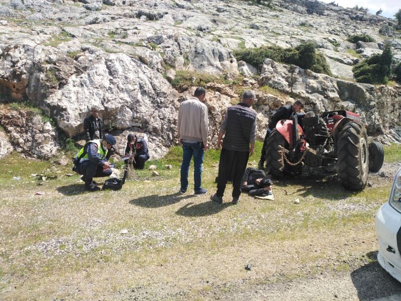 Gaziantep’te iki aracın çarpıştığı kazada can pazarı: 4 yaralı
