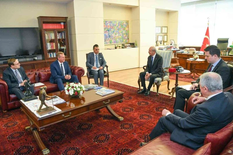 CHP Genel Başkanı Kılıçdaroğlu, ABD Büyükelçisi Flake ile görüştü
