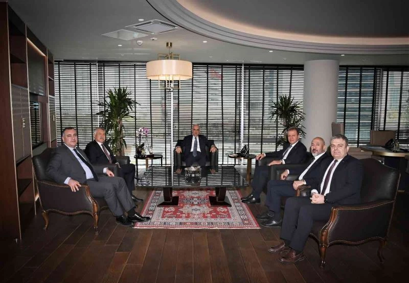 Seçer, Bakan Kirişçi’ye projeleri anlatarak destek istedi
