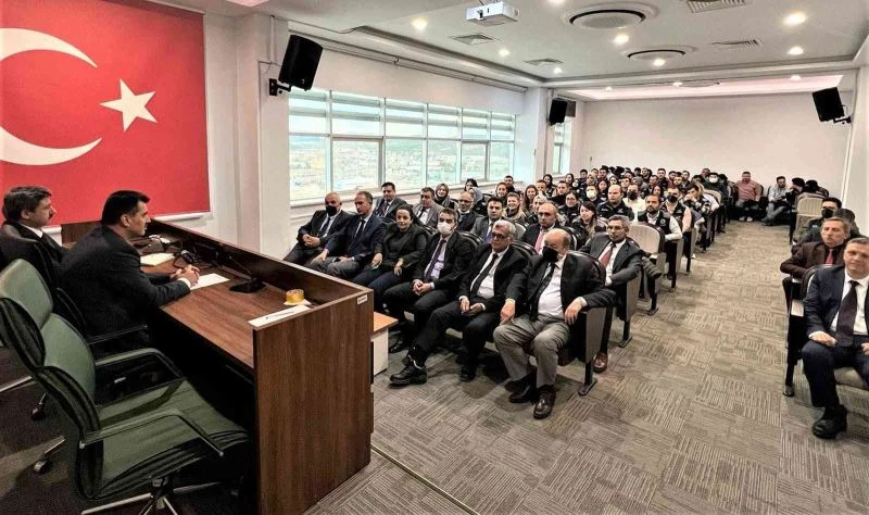 Müdür Dündar, Danışman Mühendislerle bir araya geldi
