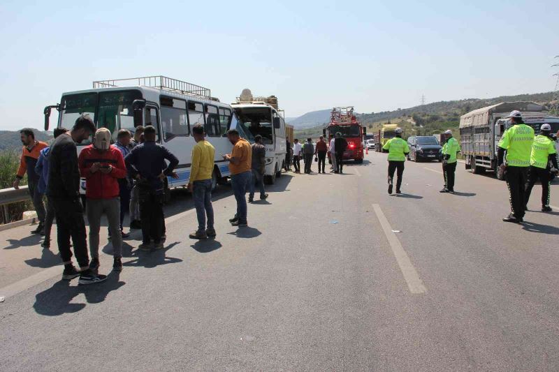 Mersin’de otobanda zincirleme kaza: 1’i ağır 7 yaralı
