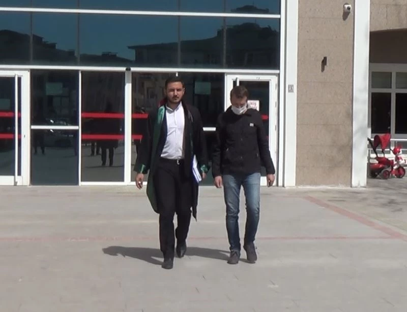 Av tüfeği ile vurularak öldürülen kadının uygunsuz görüntüleri internette paylaşıldı
