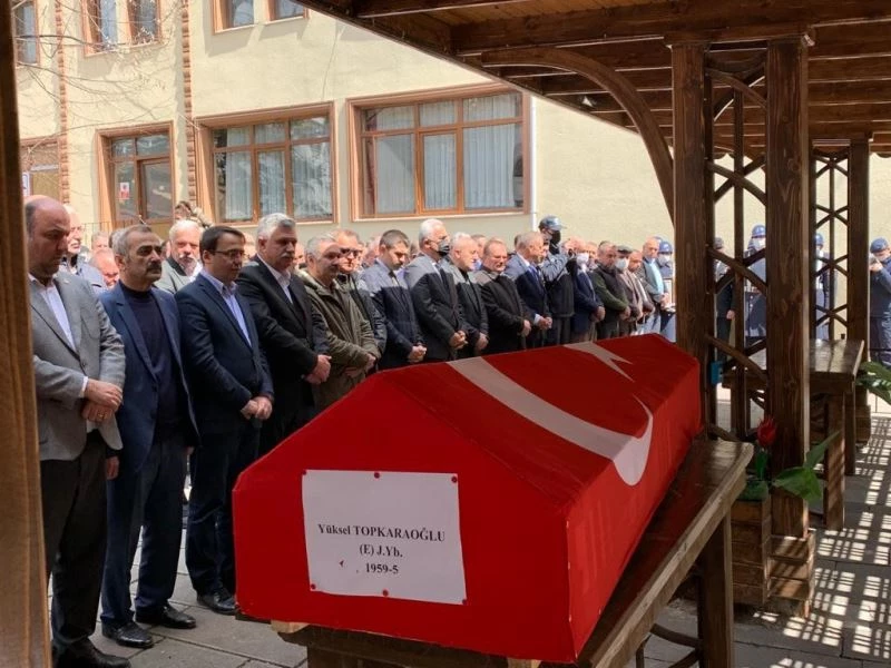 Devrekani eski Belediye Başkanı Topkaraoğlu, toprağa verildi
