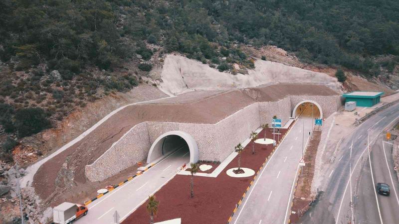 Phaselis Tüneli, Ulaştırma ve Altyapı Bakanı Adil Karaismailoğlu’nun katılımıyla yarın açılıyor
