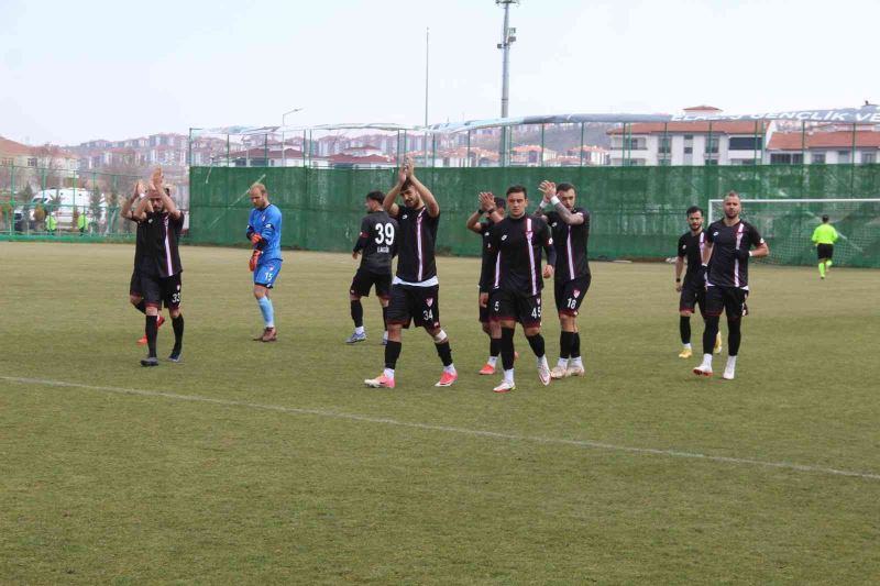 Elazığspor 19 futbolcuyla Kütahya’ya gidecek
