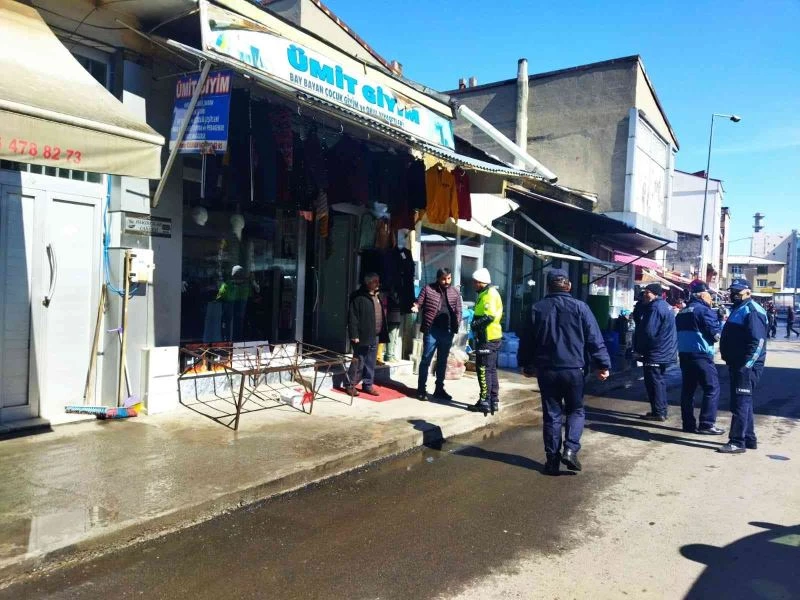 Kars’ta kaldırım işgali çıkmazı
