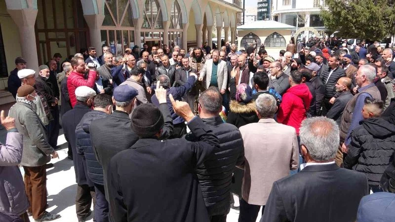 Van’da Mescid-i Aksa’ya düzenlenen saldırılar kınandı
