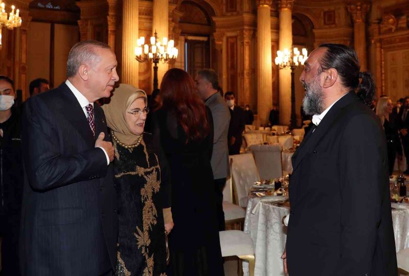 Cumhurbaşkanı Erdoğan: “Daima sanatçıların arasında yer aldık, yer almayı sürdüreceğiz”
