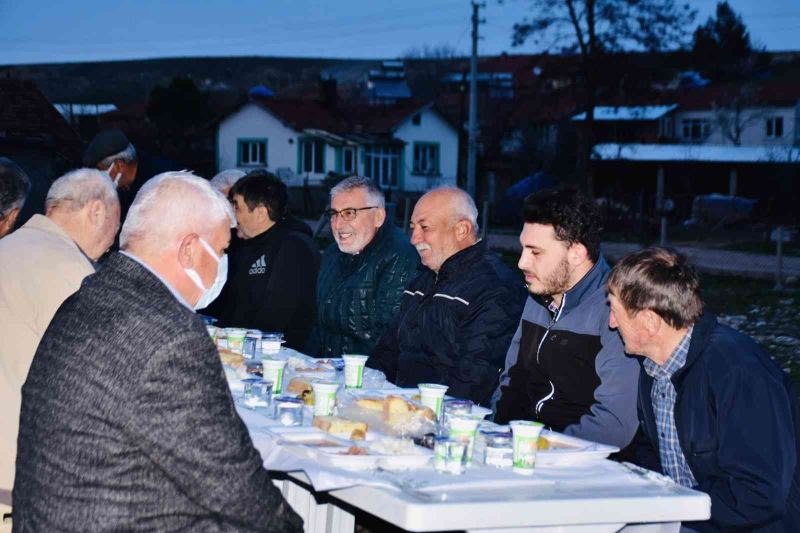 İnönü Belediyesi mahallelerde ’gönül sofrası’ kuruyor
