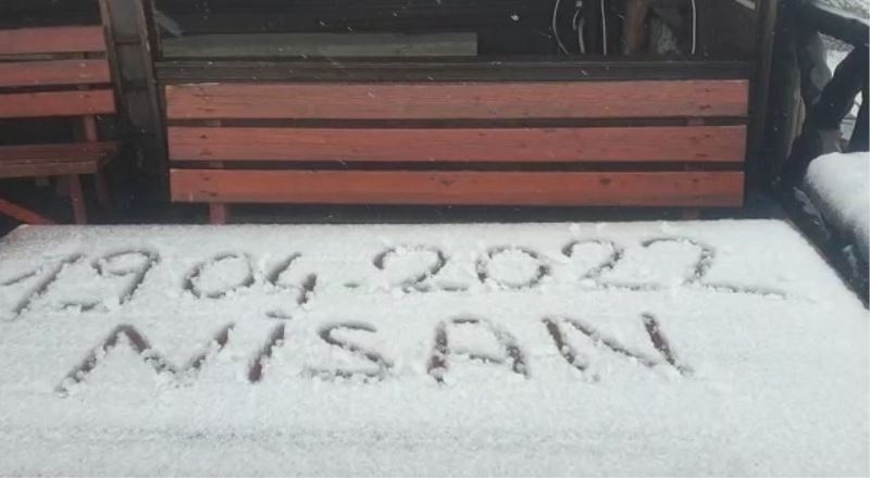 Uludağ’da yoğun kar yağışı tekrardan başladı
