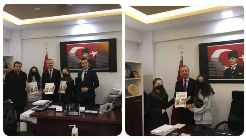 Yukarıtaşçılı öğrencileri 