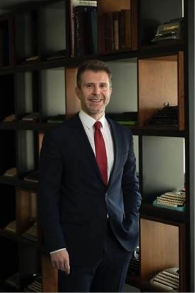 ‘Uzay Hukuku-Dünü, Bugünü, Yarını’ kitabı raflarda yerini aldı
