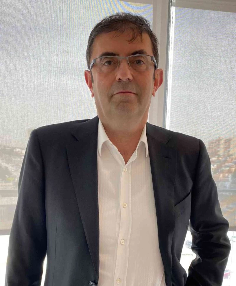 Cep telefonu kullanımı beyin tümörü riskini artırmıyor
