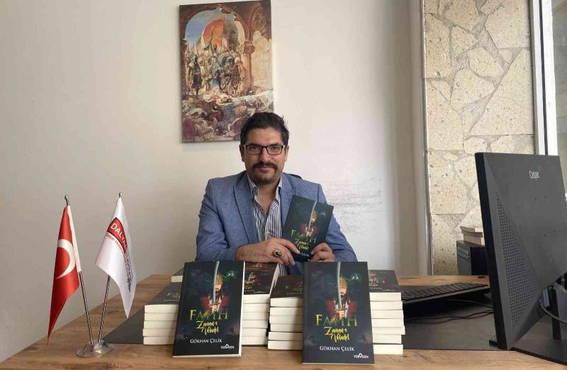 Gazeteci Yazar Çelik’ in ‘FATİH-Zamanı Veladet’ romanı yayımlandı
