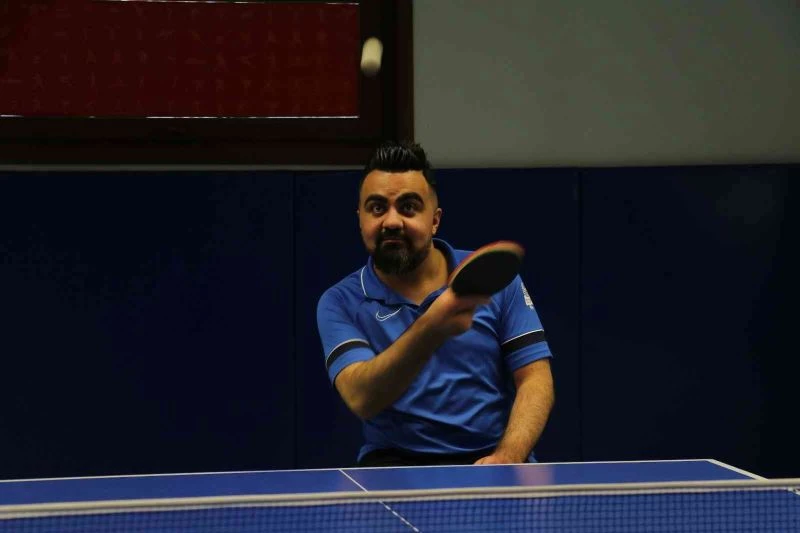 Masa tenisinde Dünya’ya ambargo koyan milli sporcu: Nesim Turan
