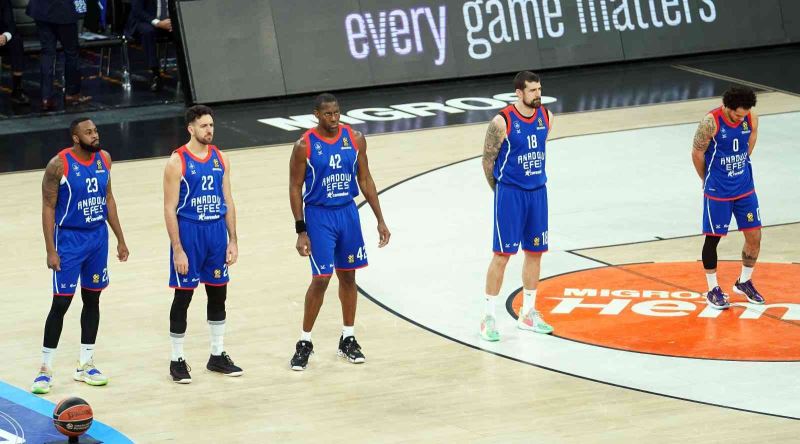 Anadolu Efes, Milano deplasmanında
