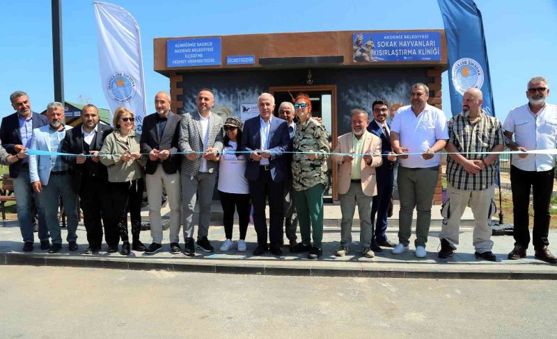 Akdeniz Belediyesi Sokak Hayvanlarını Kısırlaştırma Kliniği açıldı
