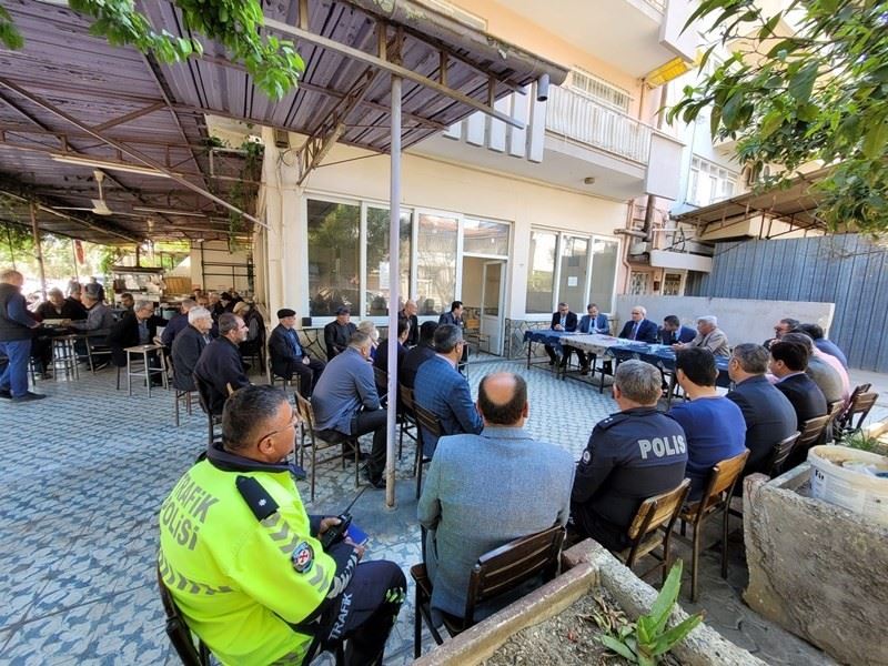 Nazilli Kaymakamı Arısoy Şirinevler Mahallesi sakinleri ile buluştu
