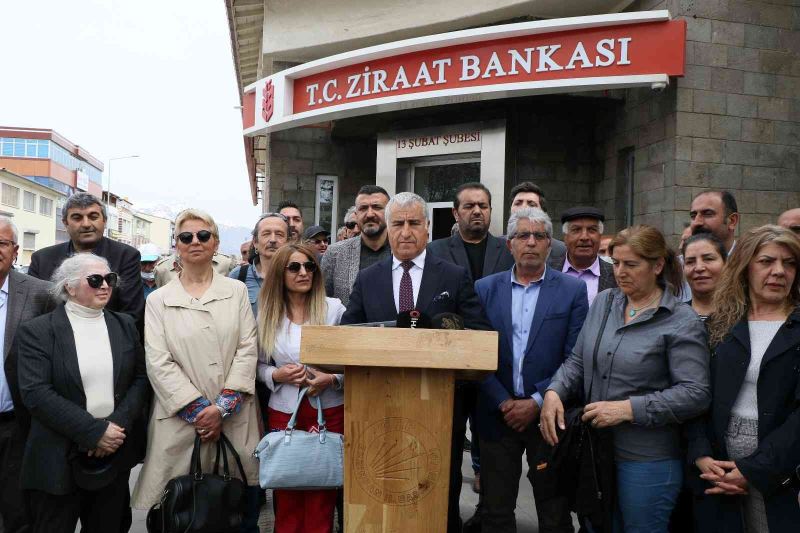 Bir şehrin üniversitesi o şehrin tarihi misyonunu yok etmeye kalkan bir kararın arkasında duruyorsa, o üniversitenin şehre sağlayacağı bilimsel bir katkısının olamayacağını düşünüyoruz
