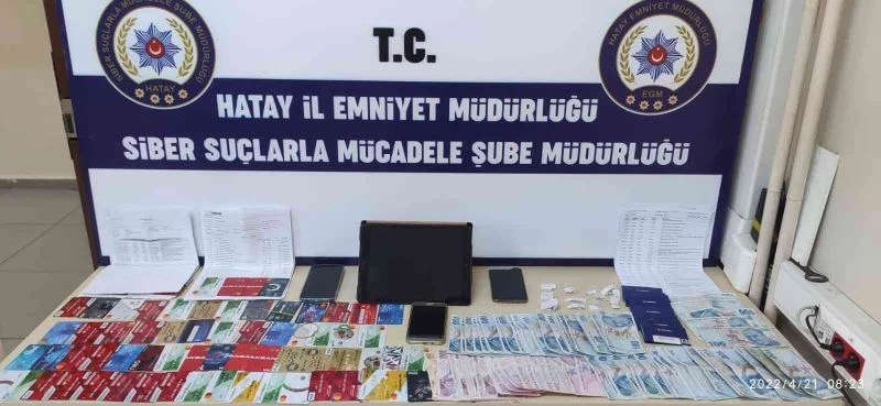 Hatay’da banka ve kredi kartı bilgileriyle dolandırıcılığa 7 gözaltı
