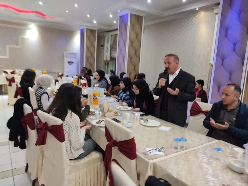 En minik bayram resepsiyonu
