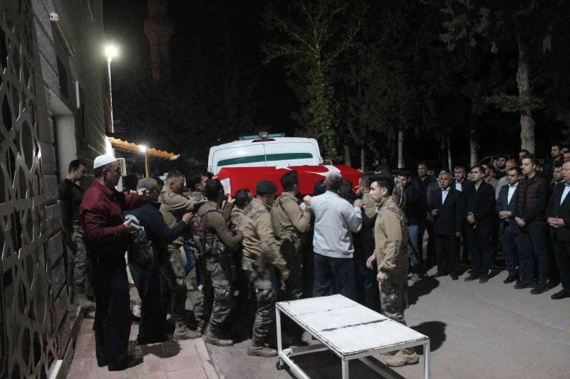 Özel Harekat Polisi Aytaç Altunörs’ün naaşı memleketine gönderildi
