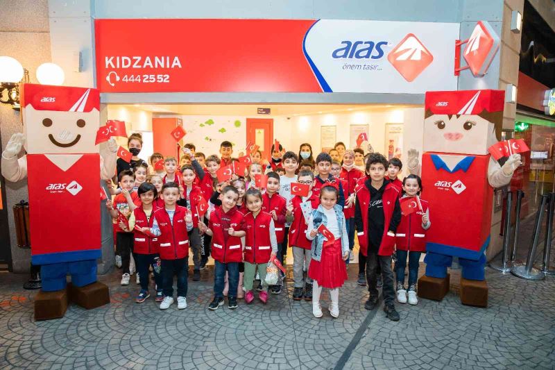 Aras Kargo KidZania Şubesi, 23 Nisan etkinliğinde çocuklara ev sahipliği yaptı
