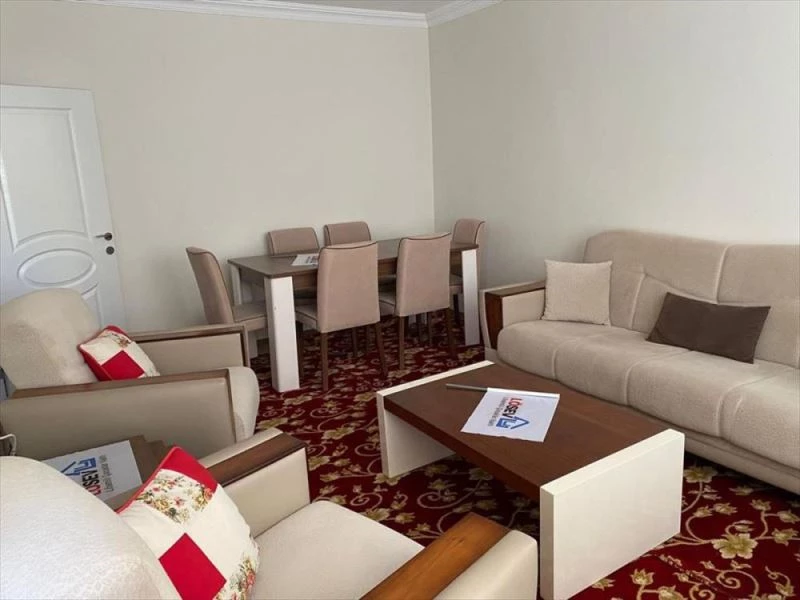 Lösemi tedavisi gören minik Eyüp