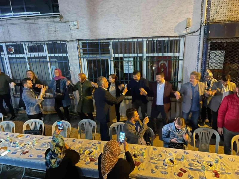 Bursa’da Rumeli camiası sahurda buluştu
