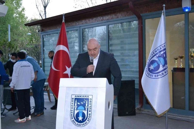 Türk sporuna yıldız yetiştiriyorlar
