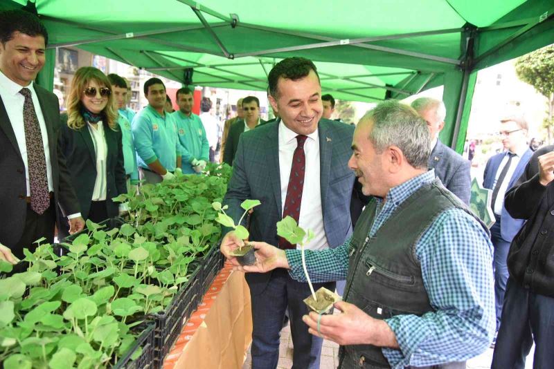 Vatandaşlara su kabağı fidesi dağıtacak
