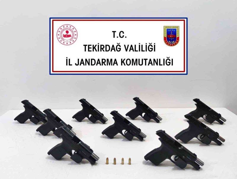 Tekirdağ’da ruhsatsız tabancalar ele geçirildi
