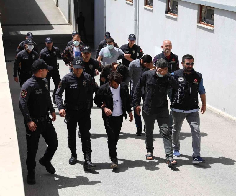 Adana’da 113 kilo esrar ele geçirildi
