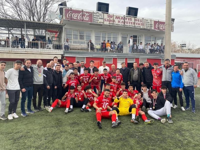 Kahramankazan U-18’de hedef Türkiye şampiyonluğu
