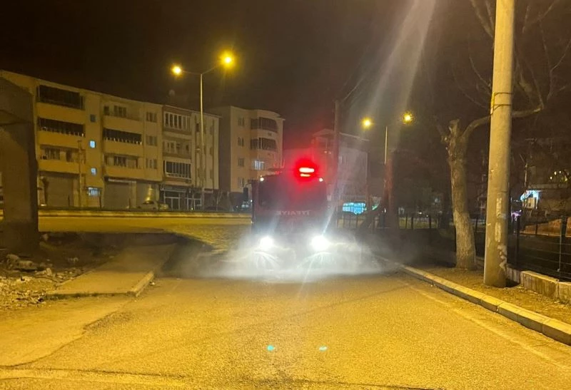 Gölbaşı’nda cadde ve sokaklar pırıl pırıl oluyor
