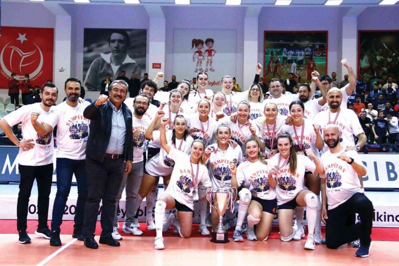 Kadınlar Voleybol 1. Ligi Play-off: Çukurova Belediyesi Spor Külübü: 3 - Karşıyaka Spor Kulübü: 0