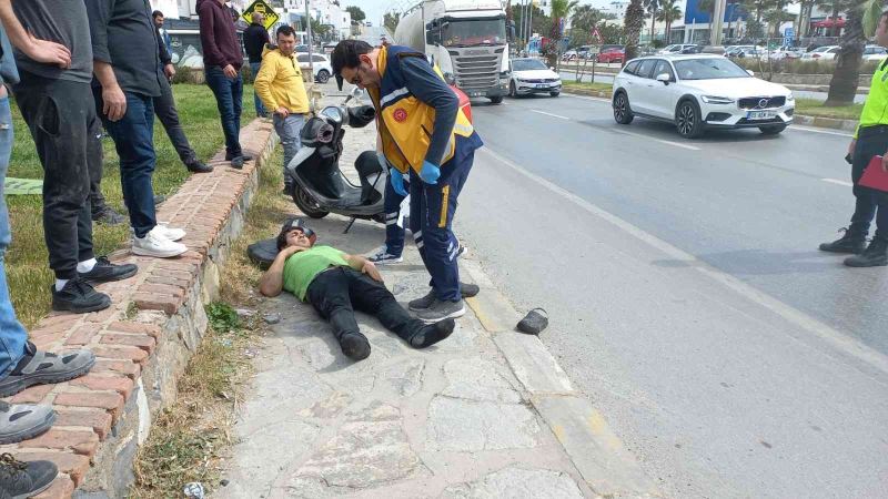 Bodrum’daki trafik kazasında motokurye yaralandı
