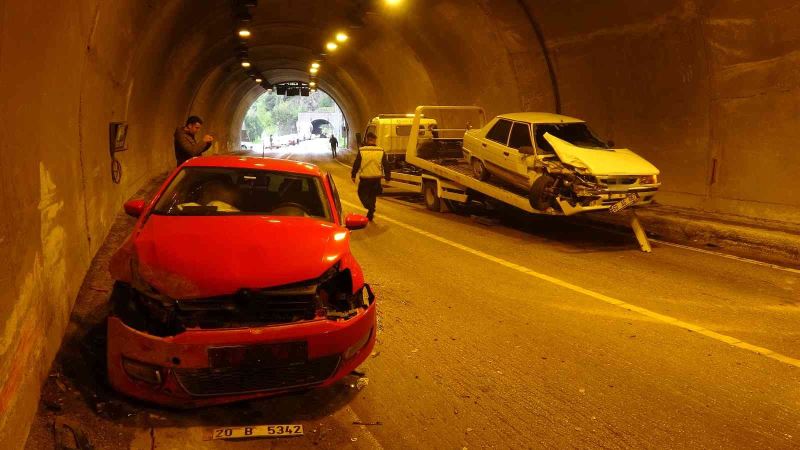 Karabük’te aynı tünelde iki ayrı kaza: 2 yaralı
