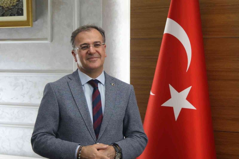 Başkan Özdoğan: “Bu sene savaşların ve dargınlıkların bittiği bir Ramazan Bayramı olsun”
